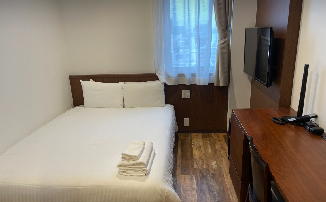 Zonk Hakata Hotel in Fukuoka Double Room Review